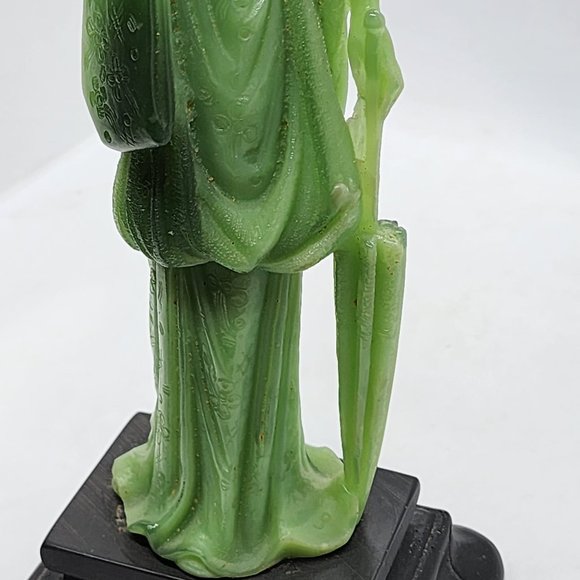 vintage Japanese Geisha with fan and parasol Jade green figure on a stand Italy. - Picture 13 of 15